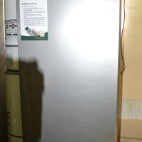 Хладилен шкаф, снимка 2 - Хладилни витрини и фризери - 41725056