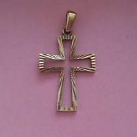 Сребърен кръст с позлата , снимка 1 - Колиета, медальони, синджири - 41887022
