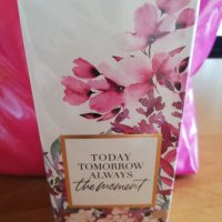 Дамски парфюм Today Tomorrow the moment, снимка 1 - Дамски парфюми - 41306114