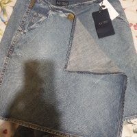Дамска пола Armani Jeans, снимка 3 - Поли - 44404452