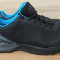 Топли водонепромукаеми обувки, снимка 1 - Спортни обувки - 38851252