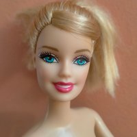 Колекционерска кукла Barbie Барби Mattel 308 3HF2, снимка 3 - Колекции - 44465135