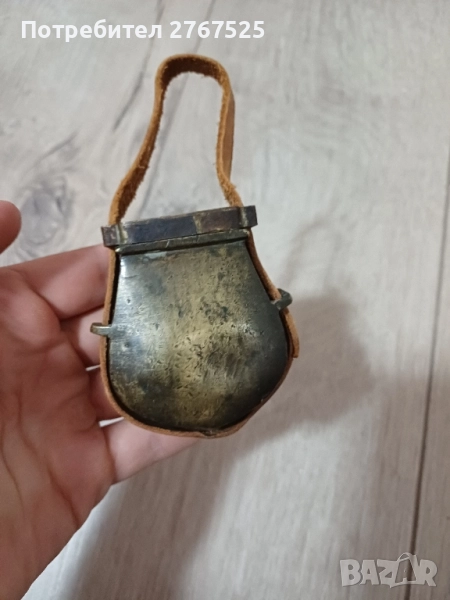 100 годишна голяма кутийка за евзи фишеклък пушка пищов възстановка паласка барутница , снимка 1