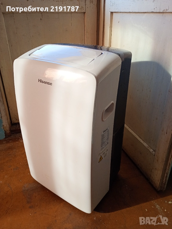 Мобилен климатик Hisense 12000BTU, снимка 1