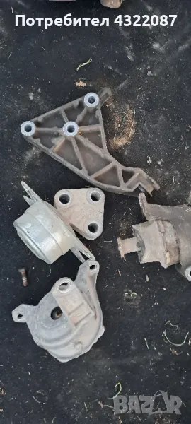 Тампони мотор/кутия за Опел Зафира Opel Zafira 1.8I 125к.с, снимка 1