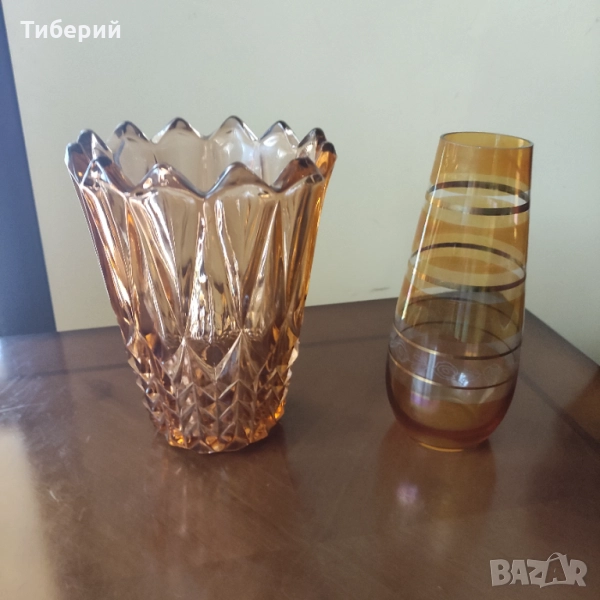 Стъклена ваза стара/ретро, снимка 1