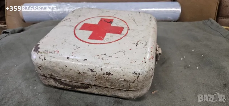 Метална ретро аптечка Газ Уаз зил Соц Руски руско , снимка 1