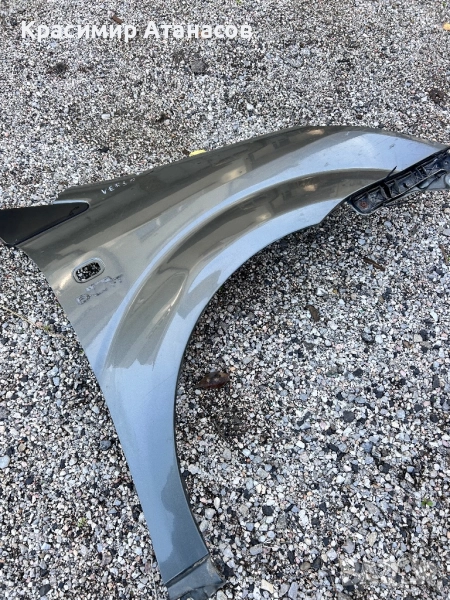 Калник преден десен за Тойота корола версо. 2004-2009г, снимка 1