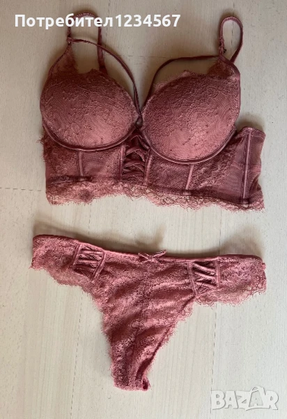 Сутиен и прашки, снимка 1