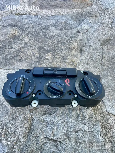 Управление климатик Фолксваген Голф 5 VW Golf, снимка 1
