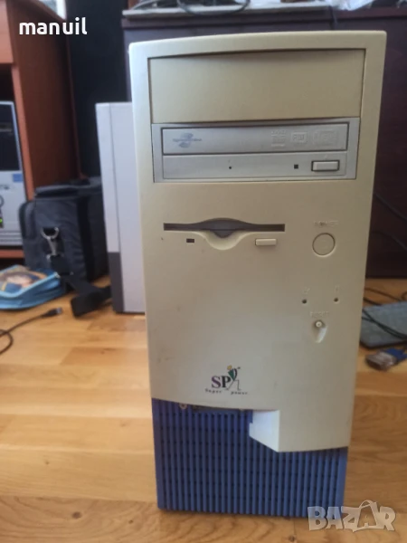 Продавам настолен компютър E8400, снимка 1