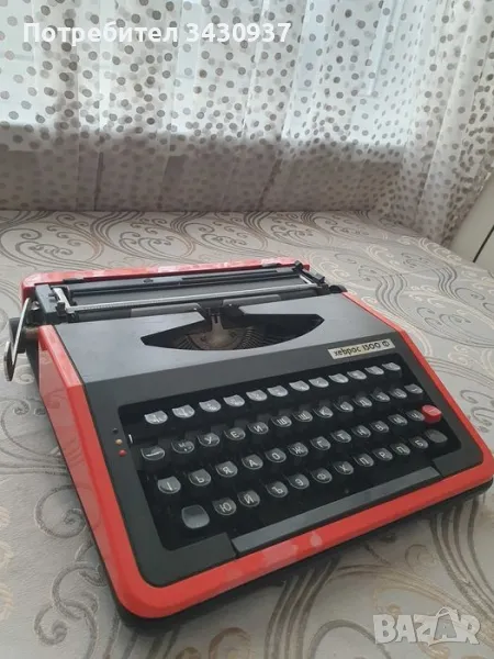 Пишеща машина Хеброс 1300 Ф, снимка 1