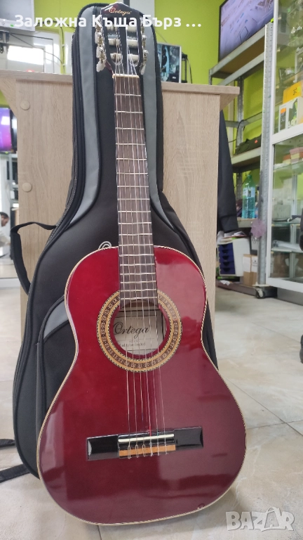 Уникална !!! Акустична китара Ortega . В добро състояние!!!, снимка 1