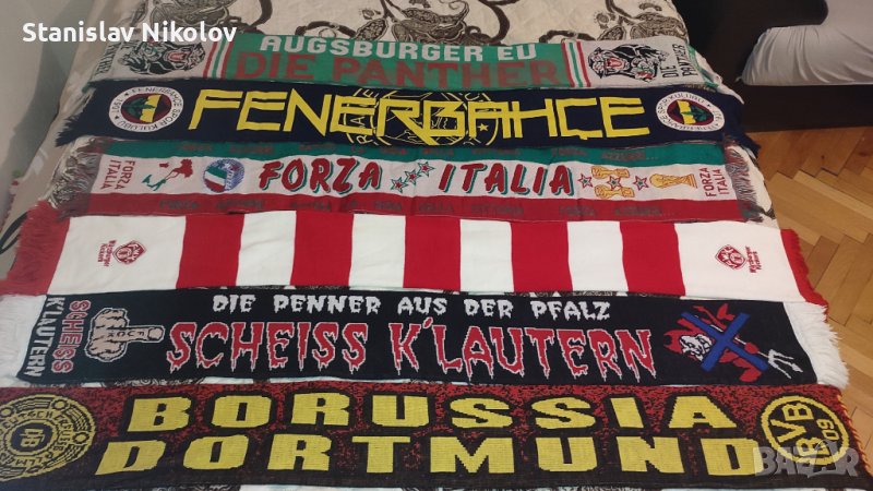 Футболни шалове на Борусия Дортмунд, ФК Метц, Фенербахче, Италия, Вюрцбургер Кикерс, снимка 1