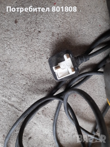 Ударна бормашина Dewalt , снимка 2 - Бормашини - 52710033