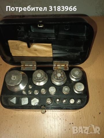 чисто нови грамове пълен комплект , снимка 2 - Други ценни предмети - 51172643