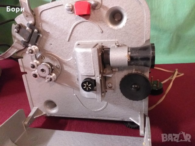 Прожекционен апарат за филми/лента 8мм  Луч 2, снимка 8 - Плейъри, домашно кино, прожектори - 34286352