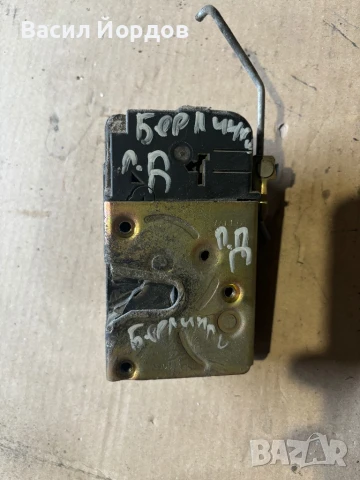 Предна Дясна брава за ситроен берлинго 1 . БРАВА берлинго . 