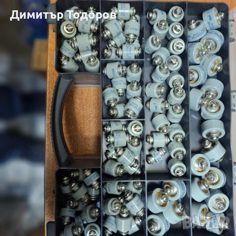 Продавам кондензатори К15У, снимка 2 - Друга електроника - 52247379