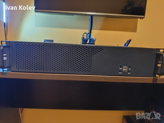 Компактна сървърна кутия, снимка 9 - Захранвания и кутии - 53808073