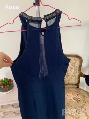 Дамска рокля в размер М, но би станала и за S, снимка 8 - Рокли - 44670540