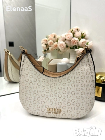 Guess монограм – оригинална, отлично състояние