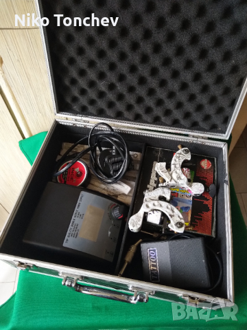 2 Тату машинки-бубина,комплект със зарядно и аксесоари, снимка 11 - Други инструменти - 36136309