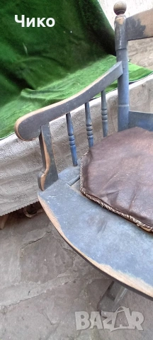 Стар дървен въртящ се бръснарски стол, снимка 15 - Антикварни и старинни предмети - 53865912