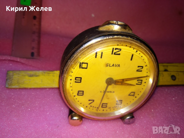 SLAVA MADE in USSR Стар КОЛЕКЦИОНЕРСКИ РУСКИ БУДИЛНИК МЕХАНИЧЕН НАСТОЛЕН ЧАСОВНИК СЛАВА СССР 30775, снимка 6 - Антикварни и старинни предмети - 44548987