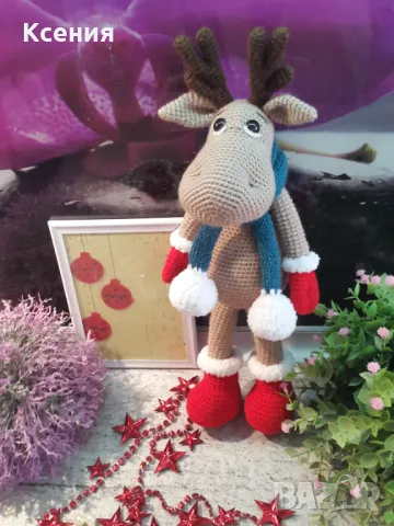 Подарък за Коледа. Елен /Рудольф с шал/, Ръчно изработена, Плетена играчка, снимка 9 - Плюшени играчки - 48088431