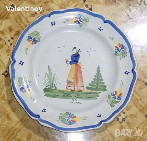 Две старинни керамични чинии- Quimper- Франция , снимка 4 - Антикварни и старинни предмети - 53206475