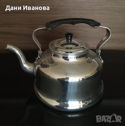 Нов голям чайник от полиран алучиний - 3,5 л., снимка 1 - Съдове за готвене - 44296894