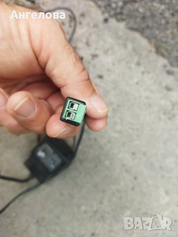 Зарядно, снимка 2 - Друга електроника - 41037553