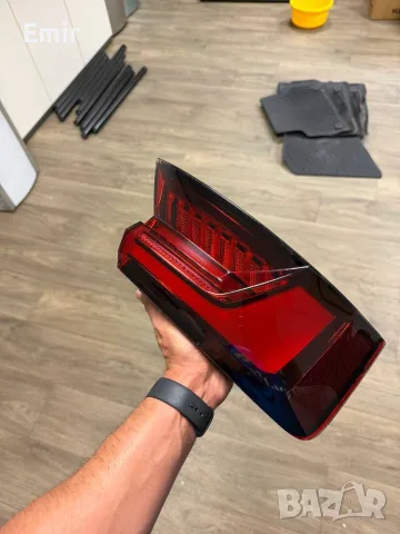 Продавам комплект от 4 оригинални задни стопа за Audi S5 B9., снимка 3 - Части - 55755980