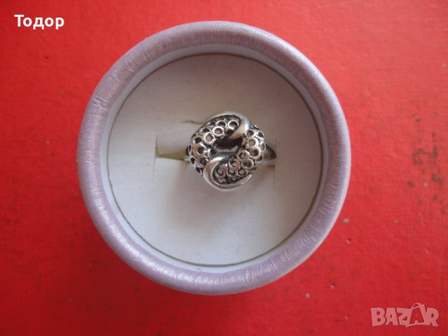 Невероятен сребърен пръстен 9