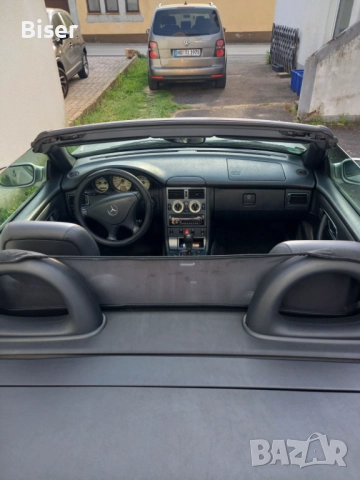 Мерцедес Slk 200, снимка 9 - Автомобили и джипове - 52918744