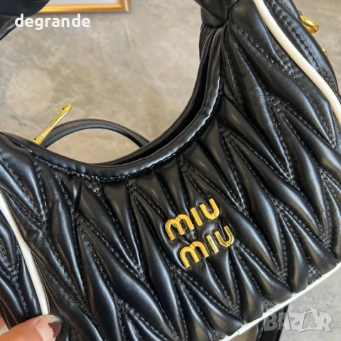 👜 Дамска Чанта Miu Miu, снимка 2 - Чанти - 53852677