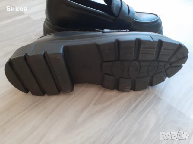 Дамски платненки (еко велур)+сандалки +Лоуфъри, снимка 8 - Маратонки - 50230167