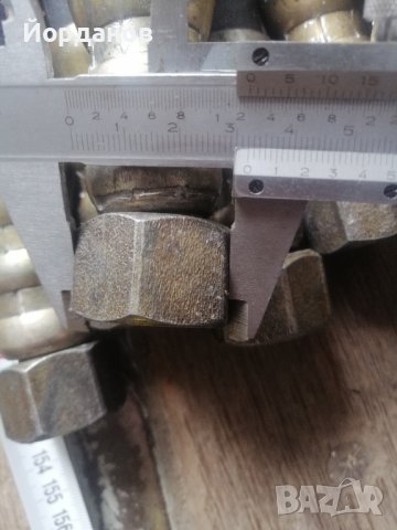 Хидравличен маркуч за трактор,ключ 32 