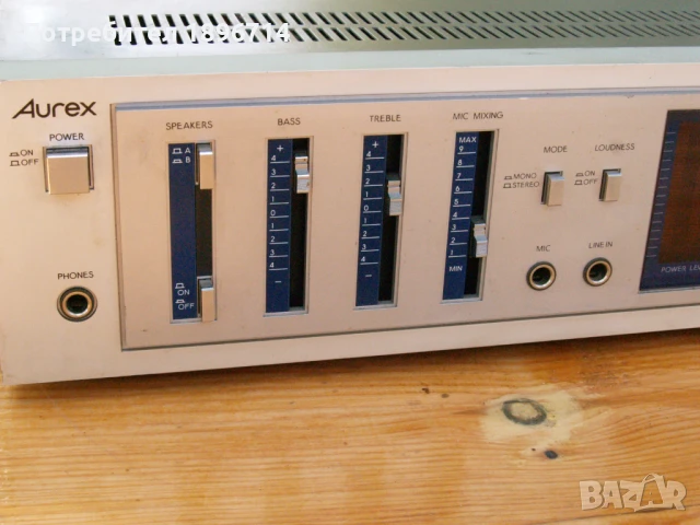 Стерео усилвател Toshiba Aurex SB-M4, снимка 2 - Ресийвъри, усилватели, смесителни пултове - 50927344