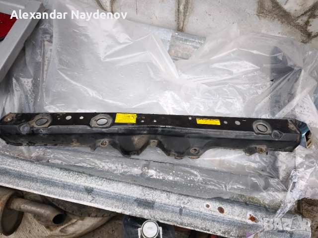 Части за Тойота Ярис/ Аурис/  Рав 4, снимка 8 - Части - 52292144