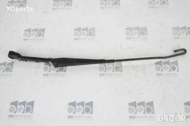 Дясно рамо чистачка за VW Polo (1994-1999)