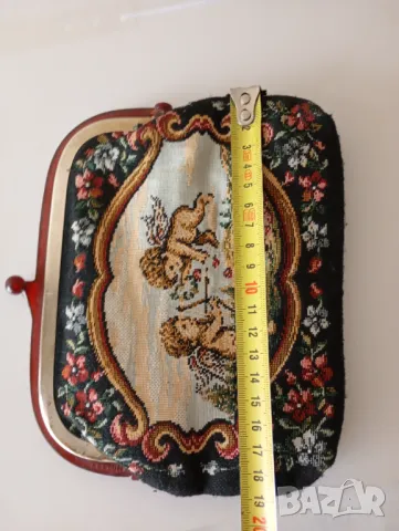 Старо дамско портмоне, снимка 4 - Други ценни предмети - 49645155