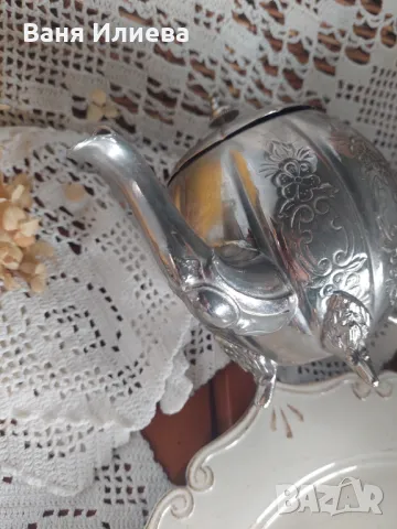 Чайник, захарничка и латиера , снимка 4 - Аксесоари за кухня - 48713880