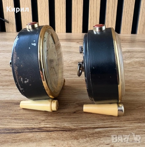 Два будилника  Slava - Слава, снимка 5 - Антикварни и старинни предмети - 53869817