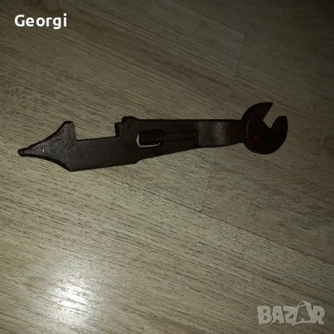 оригинален ключ вермахт от  WW2 от комплект за подковаване, наричан кавалерийски ключ, снимка 6 - Антикварни и старинни предмети - 49537025