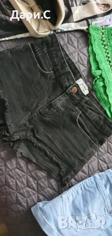 Дамски дрехи размер S, снимка 4 - Къси панталони и бермуди - 49802034
