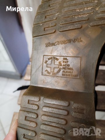 Dr Martens черни кубинки 8 дупки- 40 номер, снимка 13 - Дамски боти - 39600149