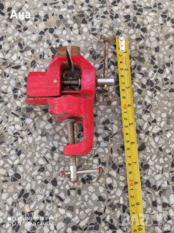 Малко менгеме, снимка 1