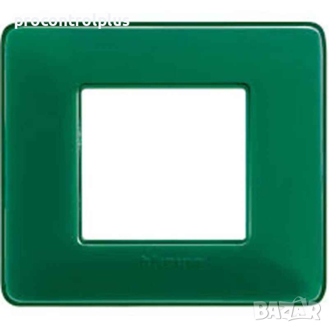 Продавам Рамка 2М Emerald (CVS) bticino Matix, снимка 1 - Други - 44716236